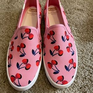 Kate Spade x Keds pink cherry slip on sz 8.5
